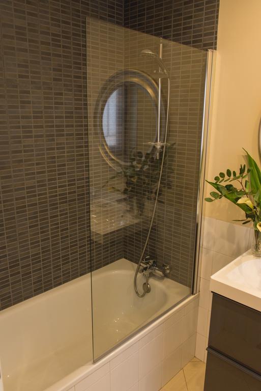 Ab Apartamentos Trinidad Μάλαγα Δωμάτιο φωτογραφία