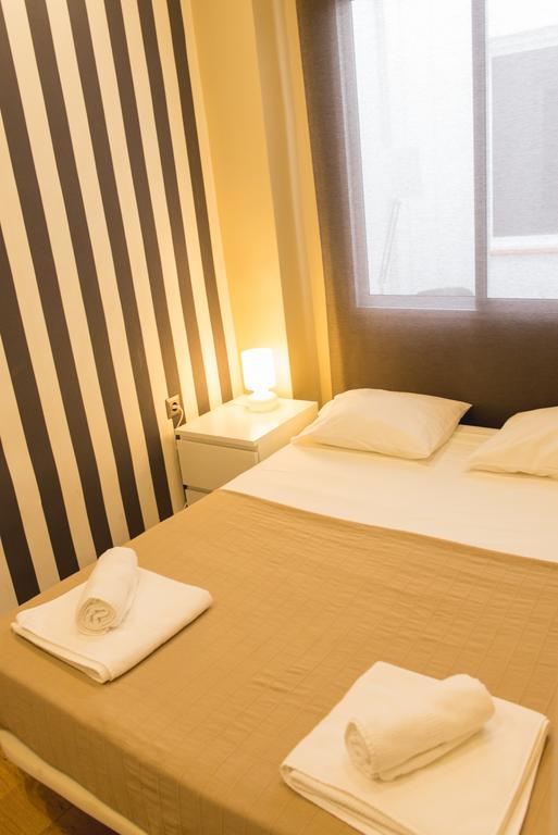 Ab Apartamentos Trinidad Μάλαγα Δωμάτιο φωτογραφία